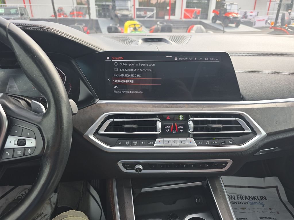 Used 2020 White BMW xDrive50i image 19