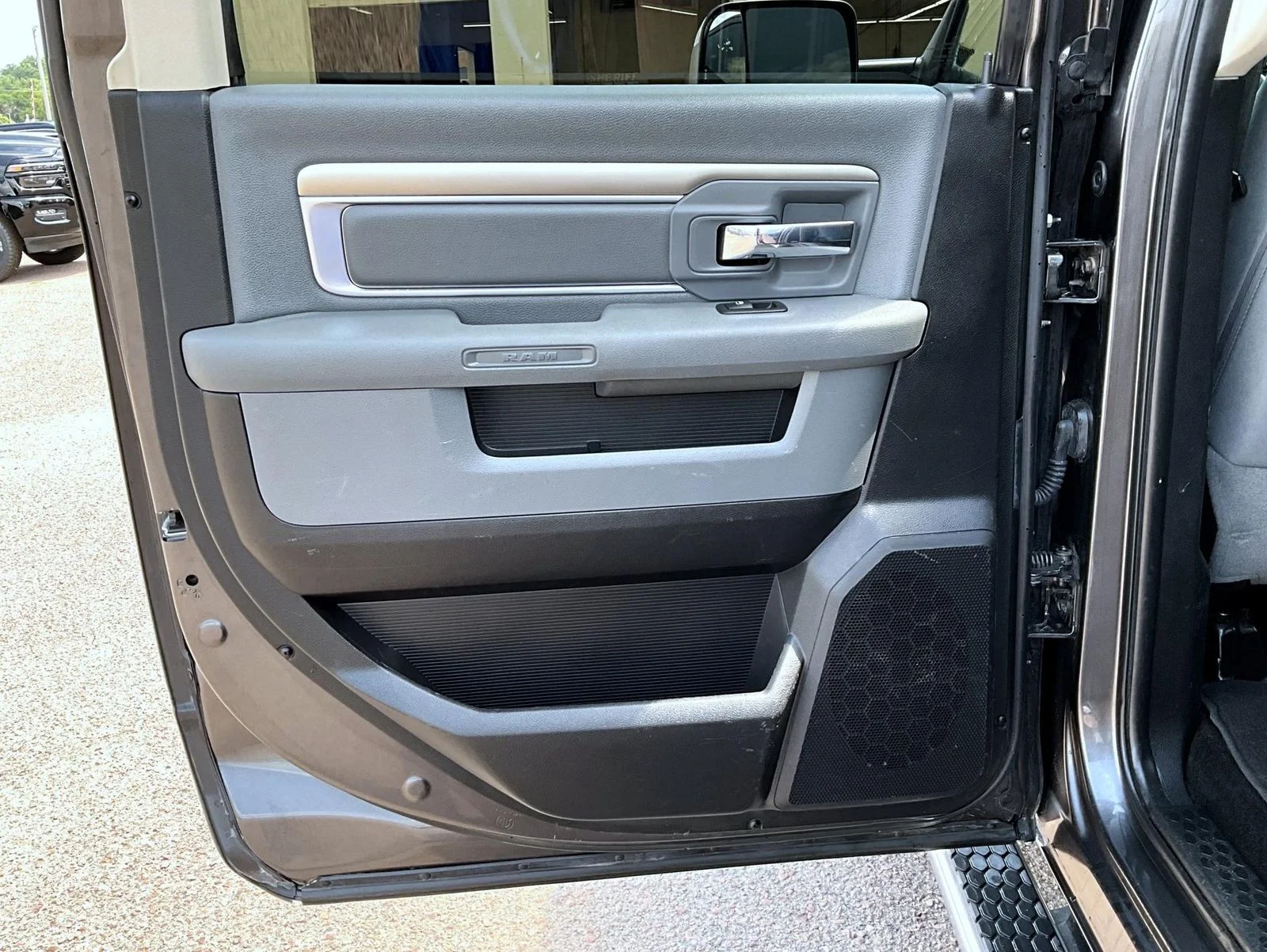 Used 2017 Gray Ram Big Horn image 21