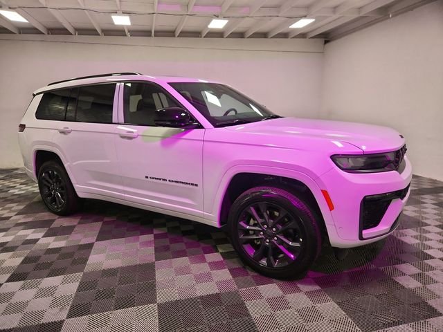 Used 2026 White Jeep Limited Reserve image 25