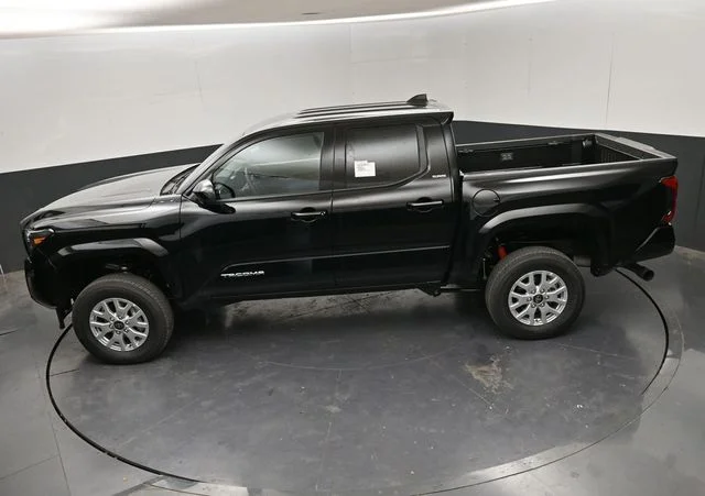 2026 Toyota Tacoma SR5 - Photo 27