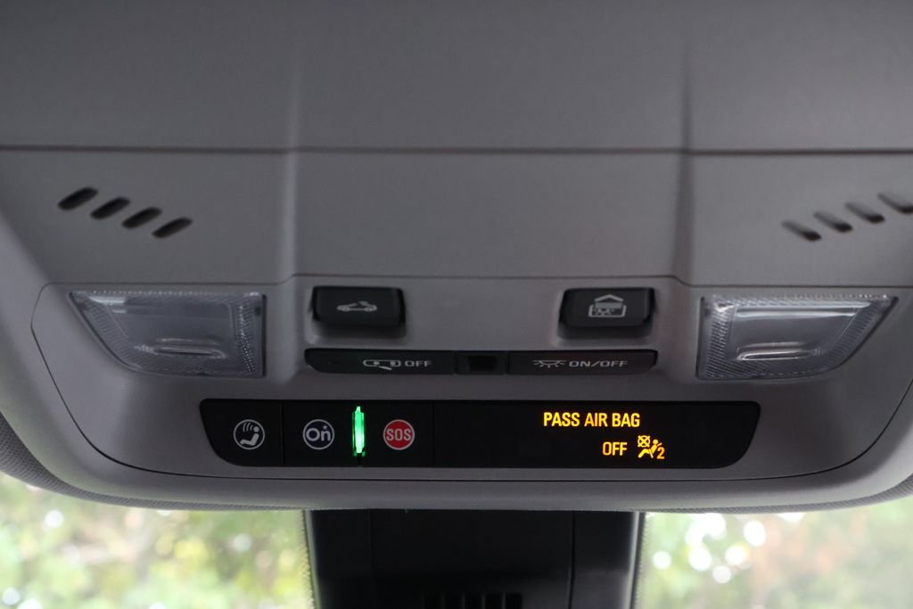 2023 GMC Terrain SLE - Photo 25