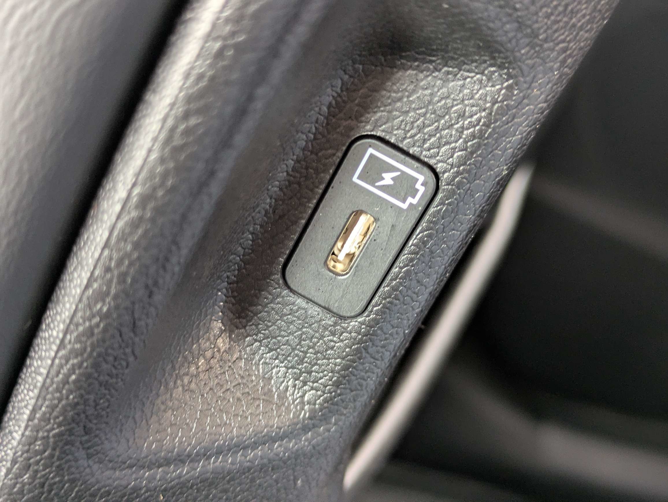 Certified Used 2025 Wolf Gray Kia X-Line EX image 23