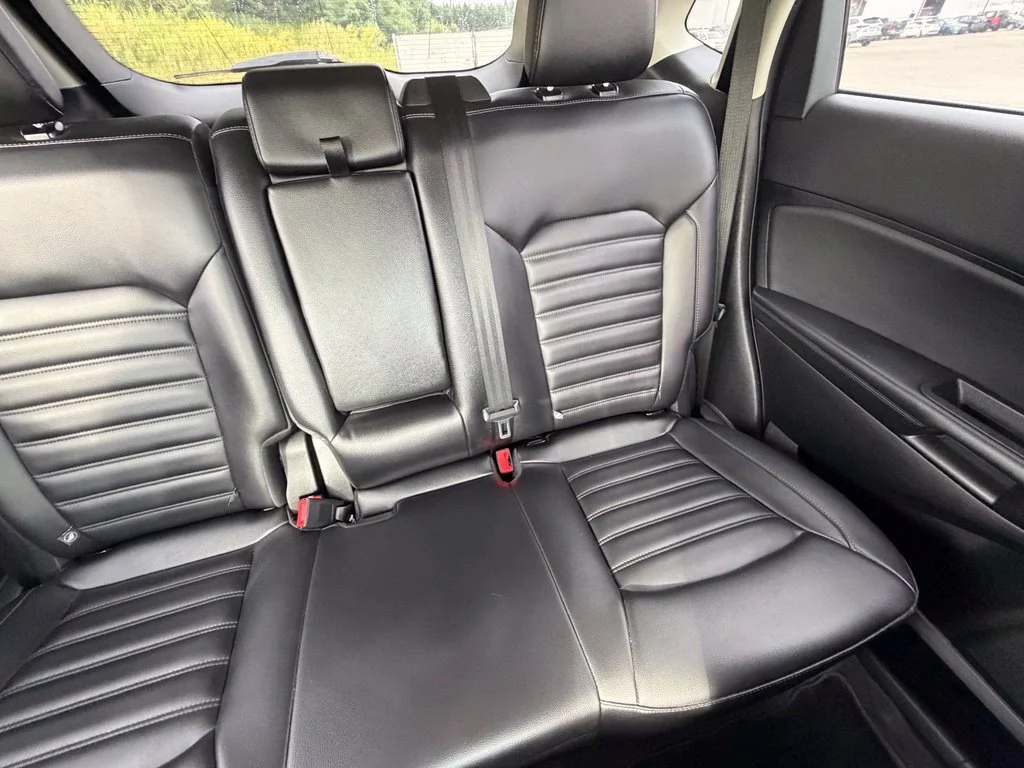 Used 2024 Blue Ford SEL image 64