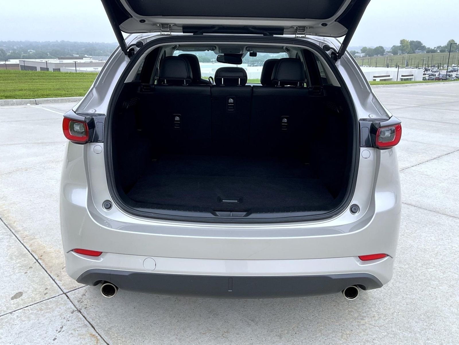 Used 2025 Silver Mazda 2.5 S Preferred Package image 9