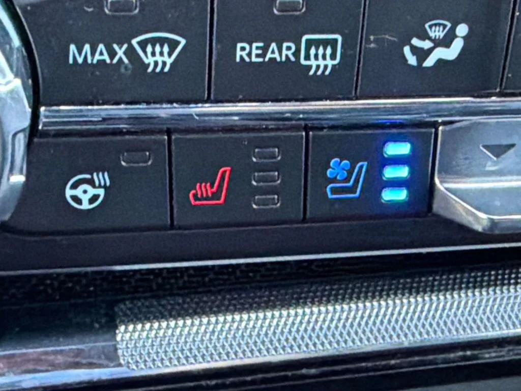Used 2022 Agate Black Metallic Ford Raptor image 23
