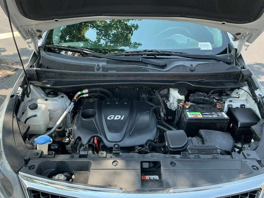 Used 2016 Silver Kia LX image 22