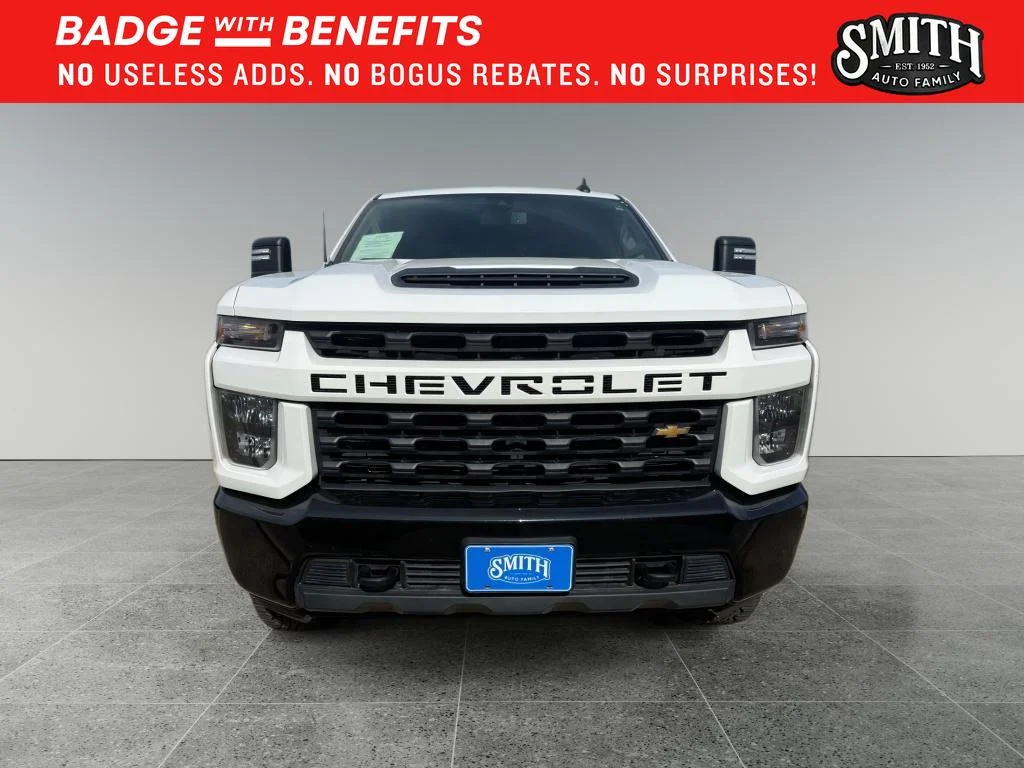 Certified Used 2022 Summit White Chevrolet Custom image 9