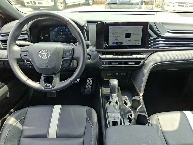 Used 2025 White Toyota SE image 15