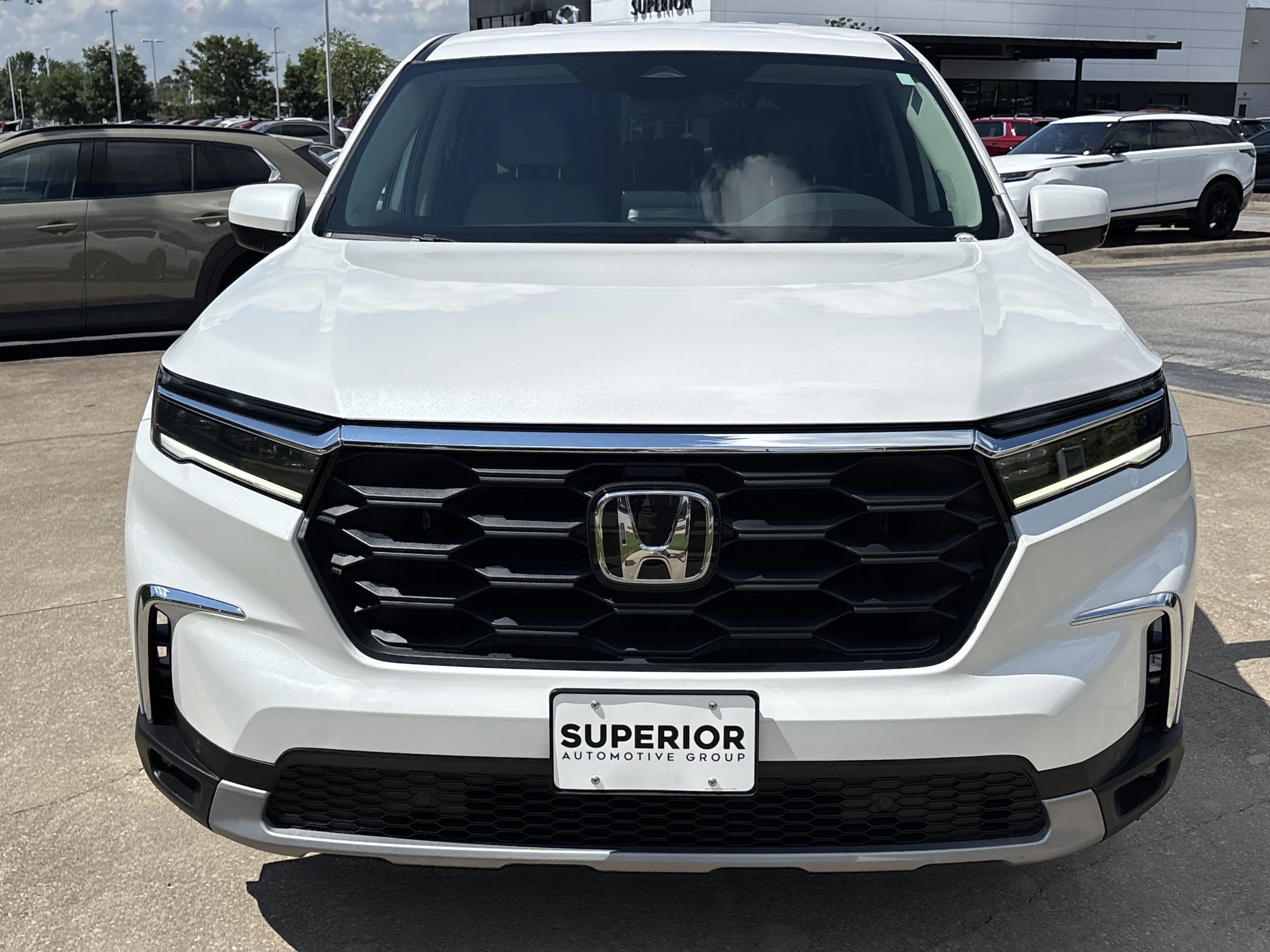 Used 2025 Platinum White Pearl Honda EX-L AWD image 12