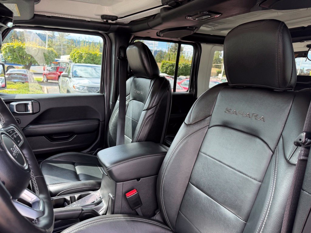 Used 2023 Granite Crystal Metallic Clearcoat Jeep Sahara 4xe image 15
