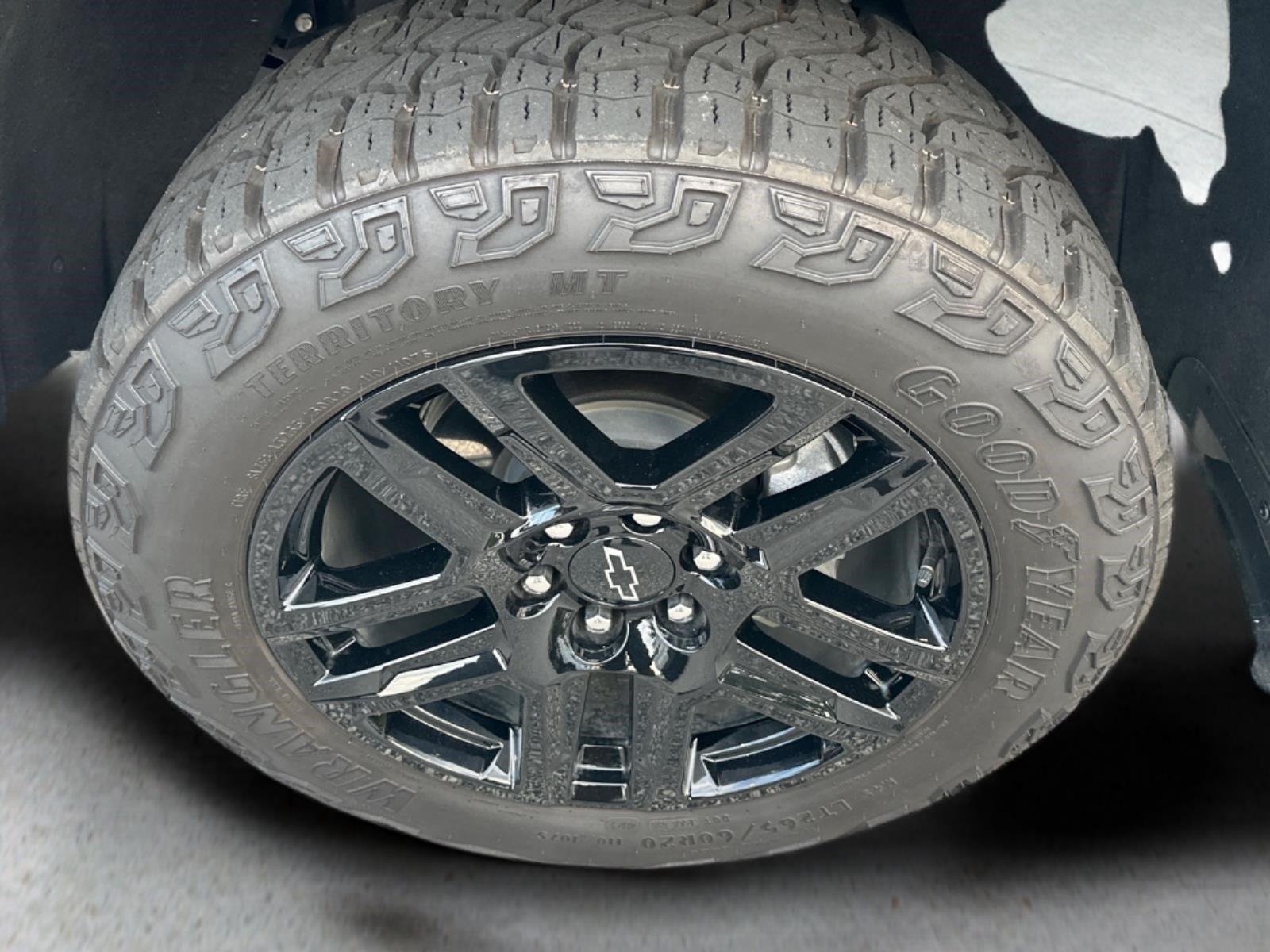 Used 2024 Slate Gray Metallic Chevrolet Custom Trail Boss image 13