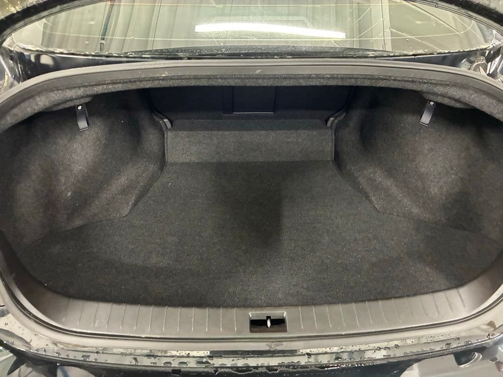 Used 2024 Black Opal Metallic INFINITI Red Sport 400 image 34
