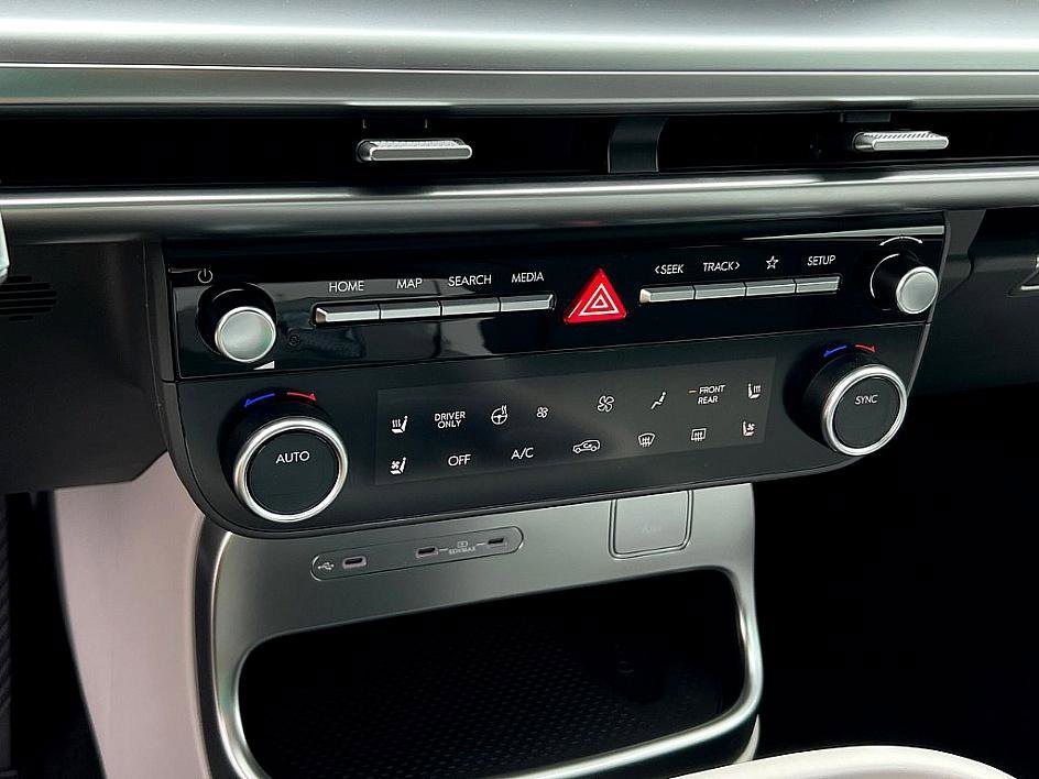 2026 Hyundai IONIQ 9 SEL - Photo 12