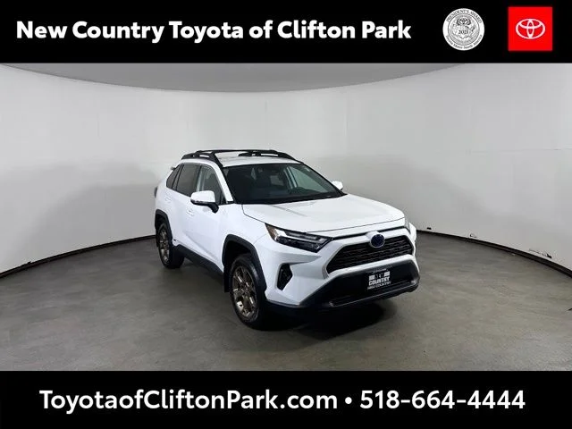 Used 2023 White Toyota Woodland Edition image 1