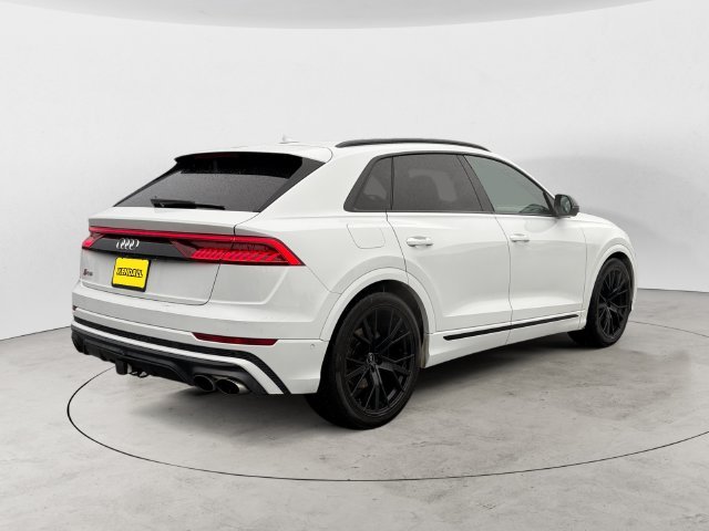 Used 2021 White Audi 4.0T Prestige image 5