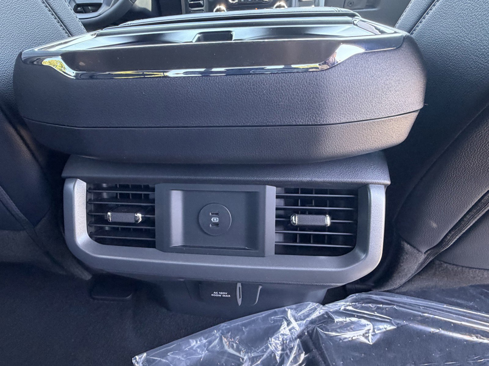 New 2026 Avalanche Ford XLT image 12