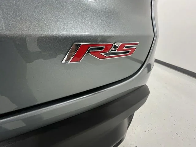 New 2026 Sterling Gray Metallic Chevrolet 1RS image 30