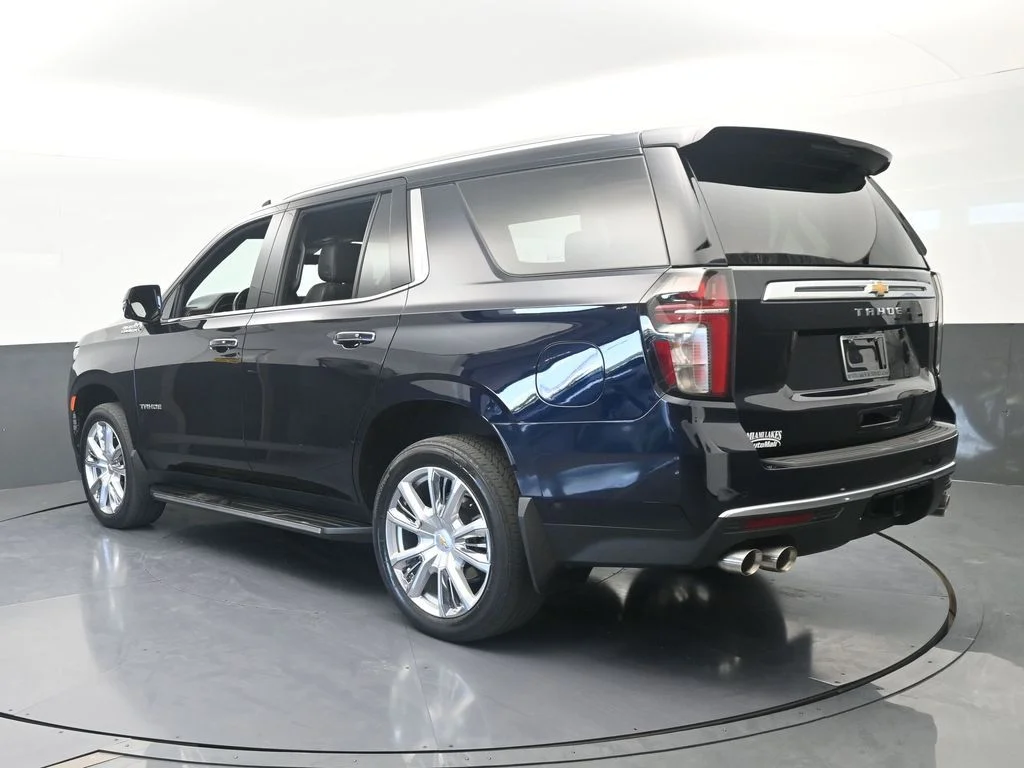 Used 2023 Midnight Blue Metallic Chevrolet High Country image 4