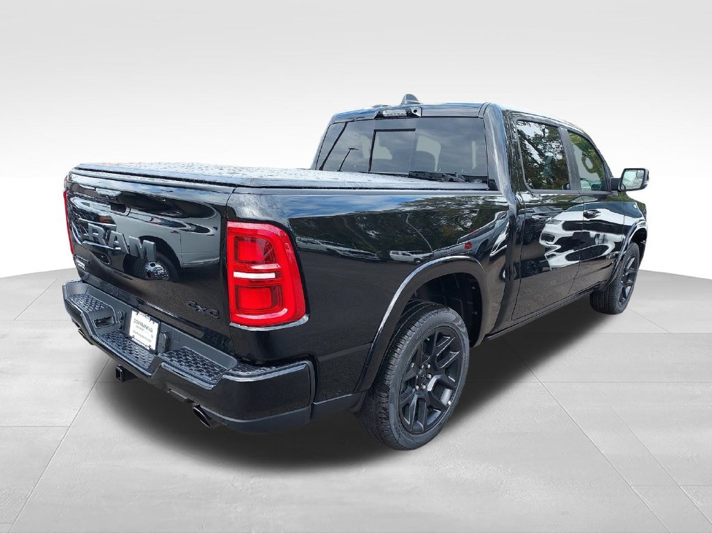 New 2027 Diamond Black Crystal Pearl-Coat Exterior Paint RAM Limited image 5