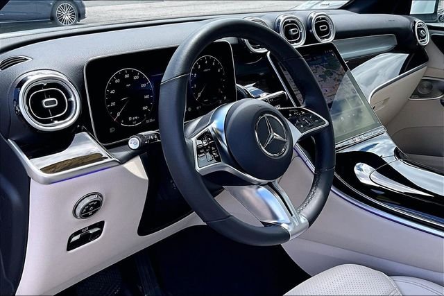Used 2026 White Mercedes-Benz GLC 300 image 14
