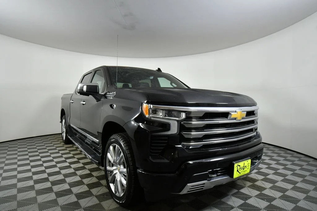 2023 Chevrolet Silverado 1500 High Country - Photo 8