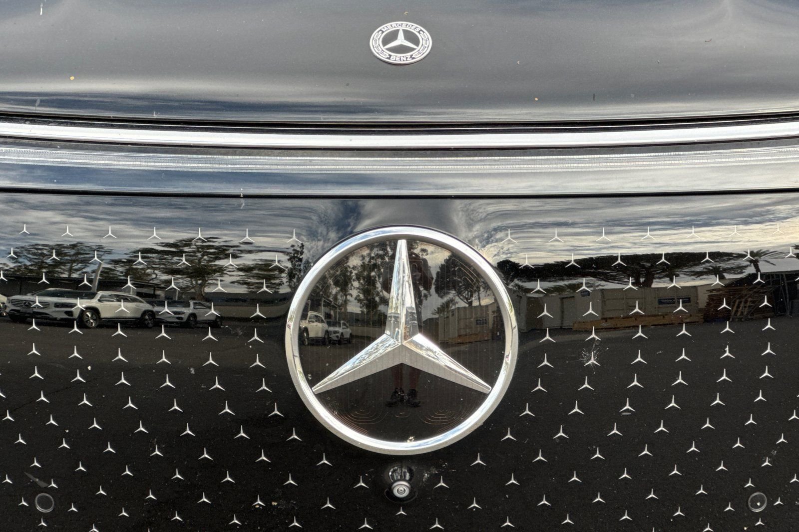 Certified Used 2023 Black Mercedes-Benz 580 image 14