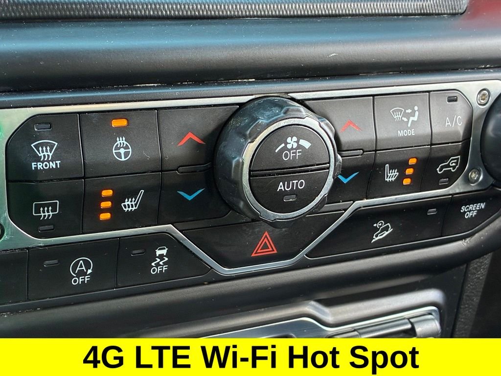 Used 2020  Jeep Rubicon image 20