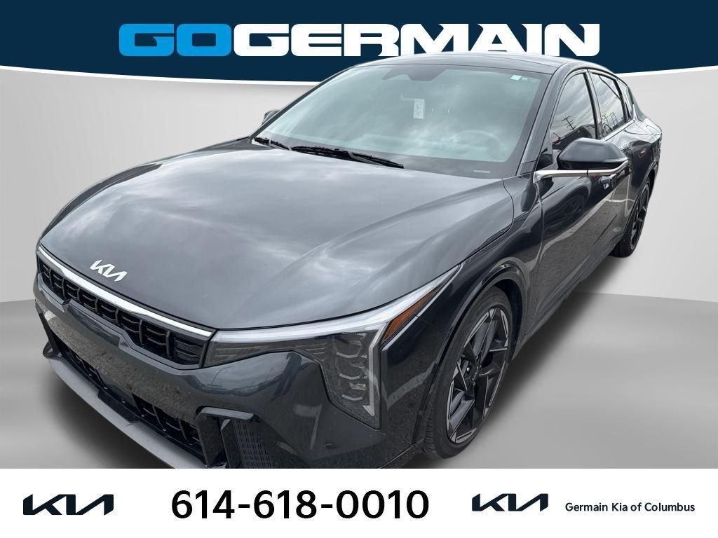 2025 Kia K4 GT-Line AT's photo