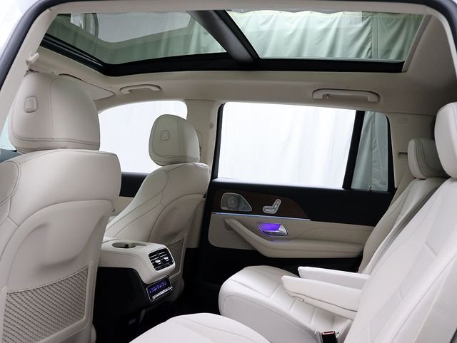 New 2026 Polar White Mercedes-Benz GLS 450 image 14