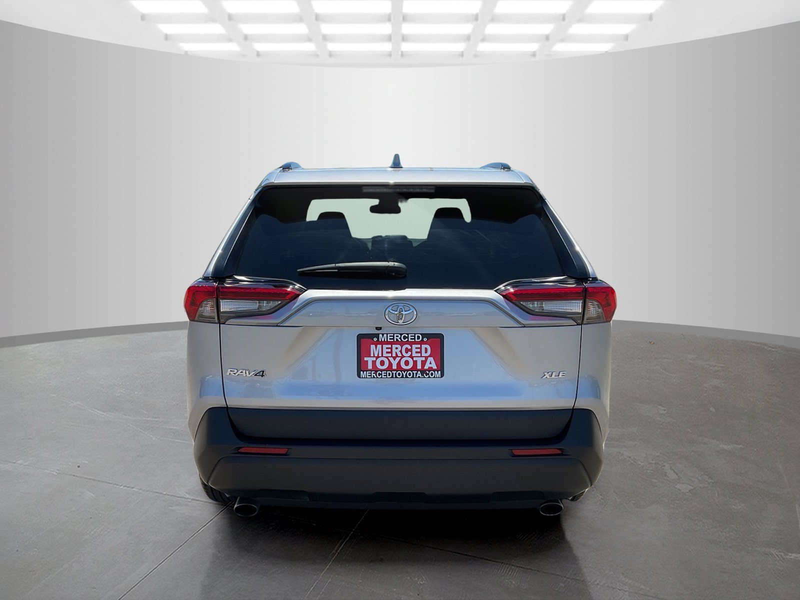 Certified Used 2023 Silver Sky Metallic Toyota XLE image 4
