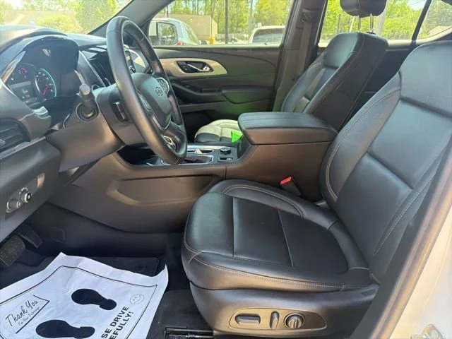 2023 Chevrolet Traverse 3LT - Photo 24