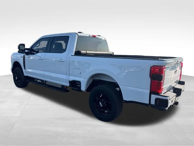 Used 2023 White Ford XLT image 3