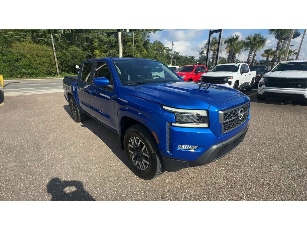 Used 2024 Blue Nissan SL image 8