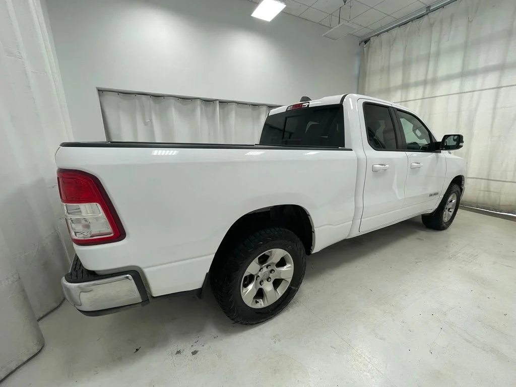 Used 2022 White Ram Big Horn/Lone Star image 5