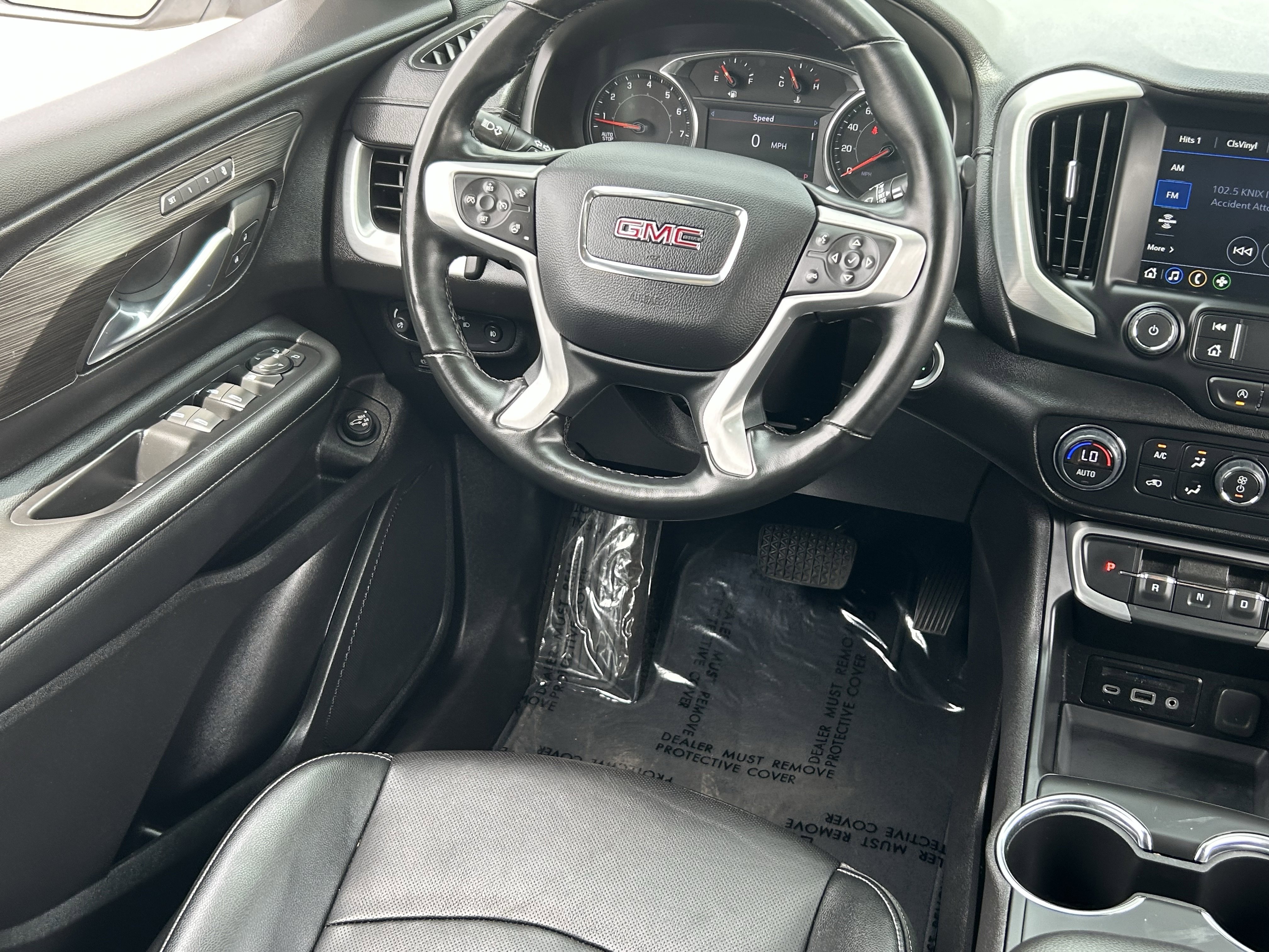 Used 2024 Summit White GMC SLT image 16