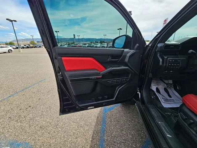 2026 Toyota Tacoma TRD Pro - Photo 18