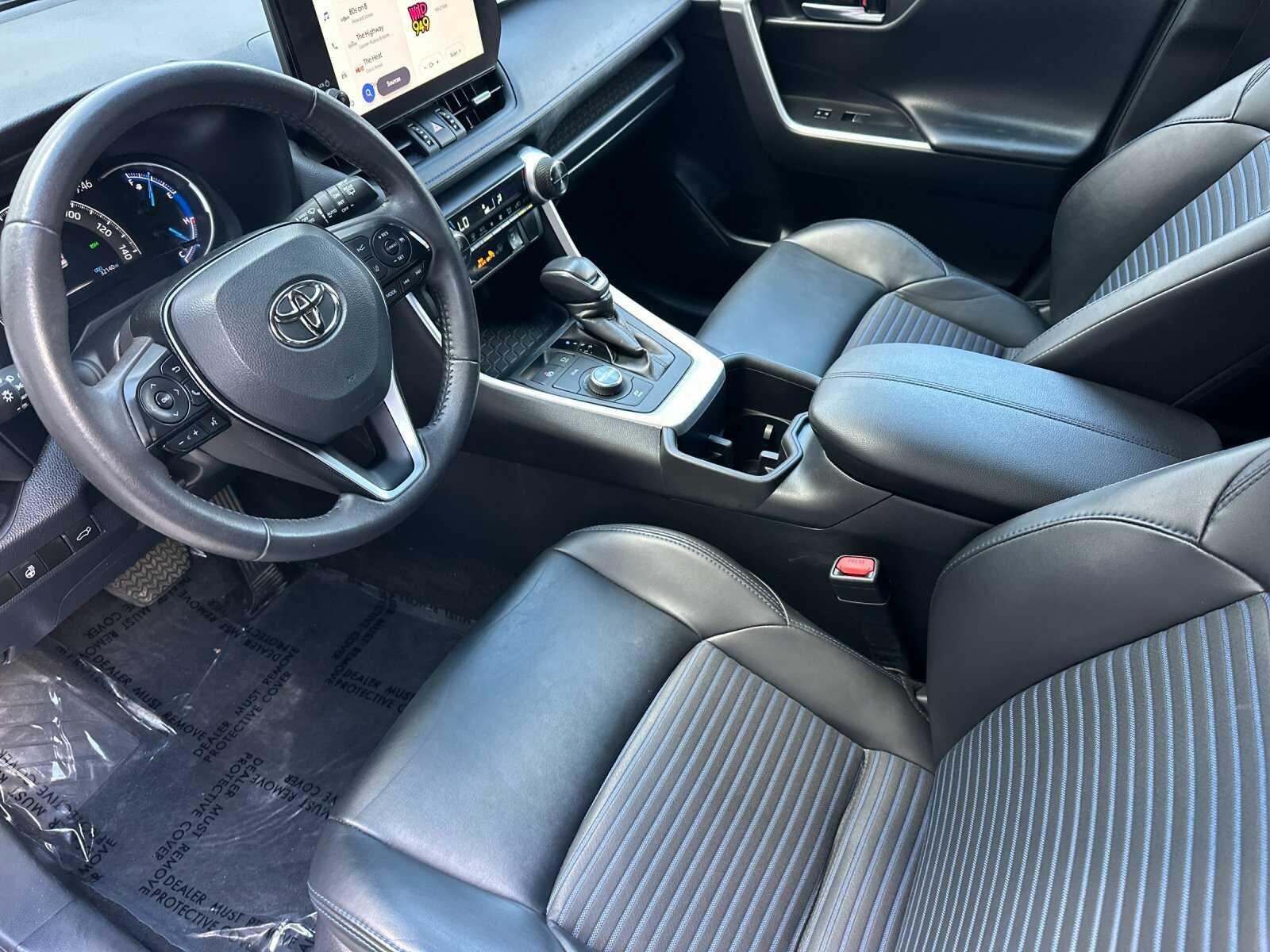Used 2024 Midnight Black Metallic Toyota XSE 4D Sport Utility image 10