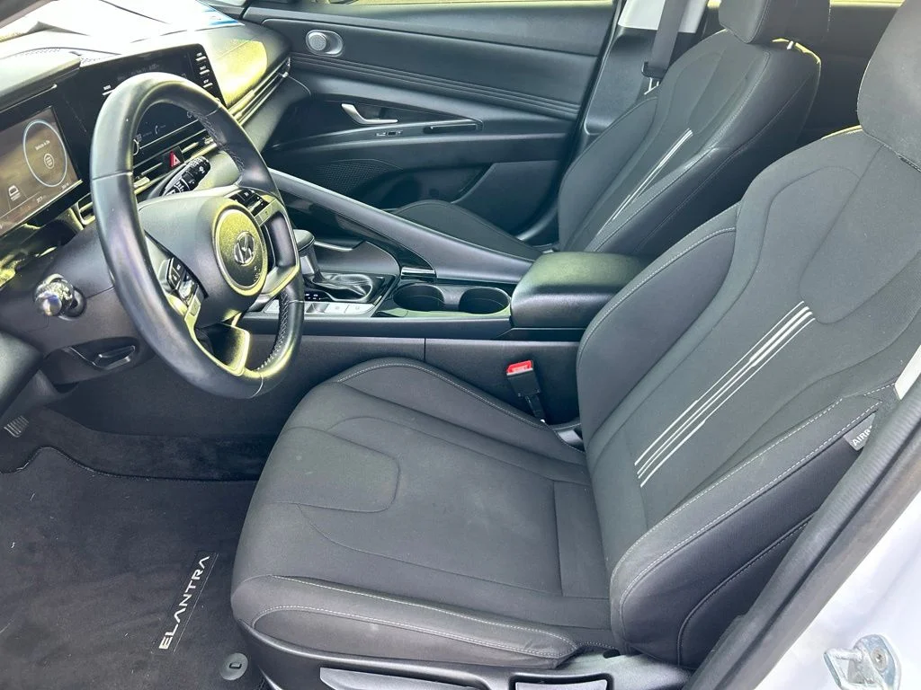 Used 2022 Gray Hyundai SEL image 15