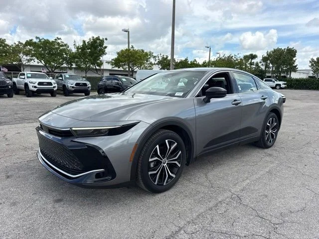 Used 2026  Toyota XLE image 15