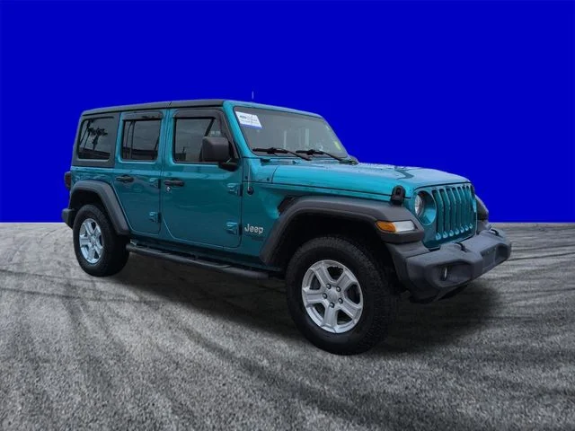Certified Used 2020 Bikini Pearlcoat Jeep Unlimited Sport S image 2