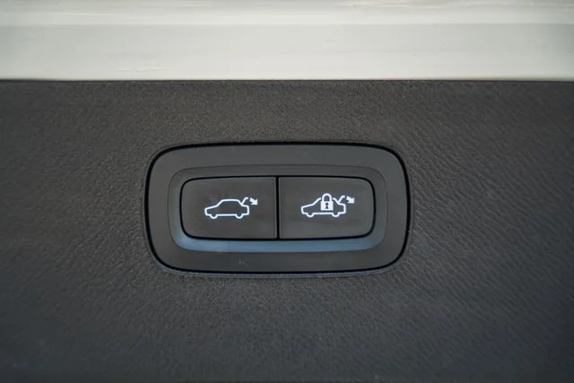 Certified Used 2024 Crystal White Volvo Plus image 11
