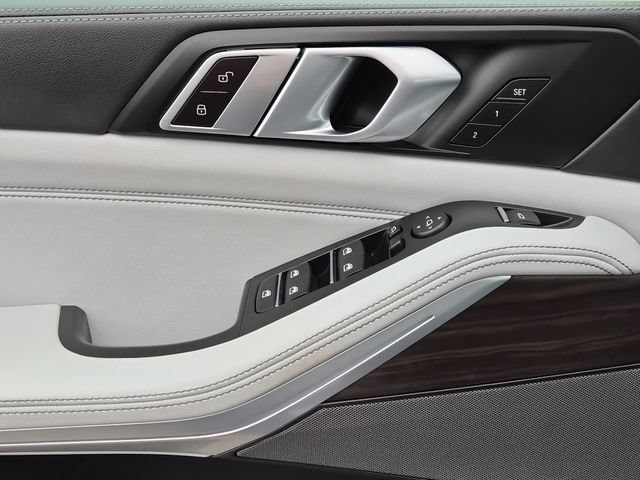 2024 BMW X5 50e - Photo 15