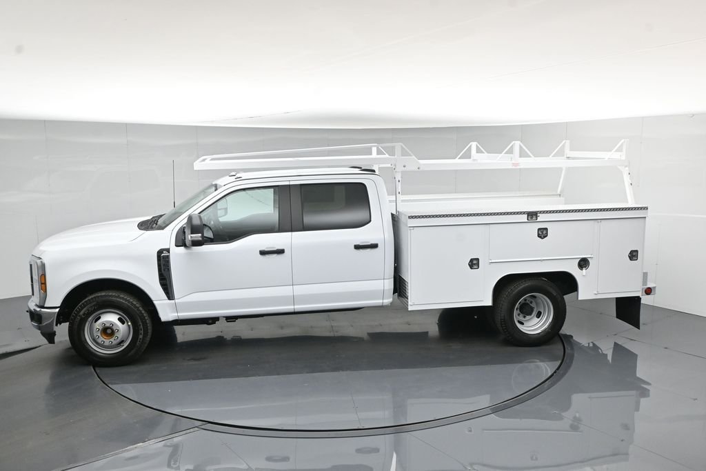 New 2026 Oxford White Ford XL image 44