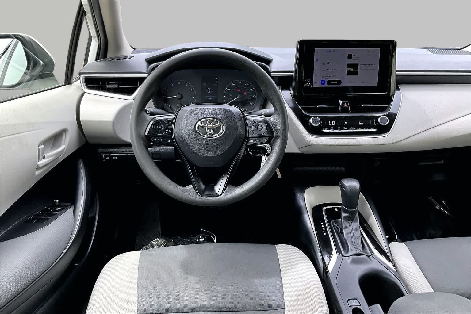 Used 2024 Ice Cap Toyota LE image 6