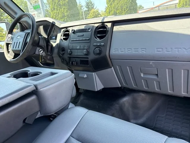 Used 2016 Oxford White Ford XL image 17