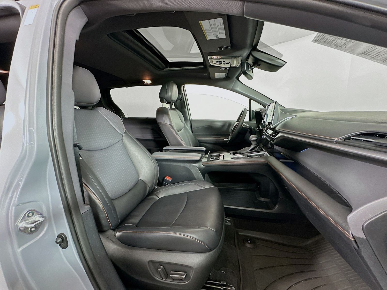 Used 2023 Cement Toyota XSE image 31
