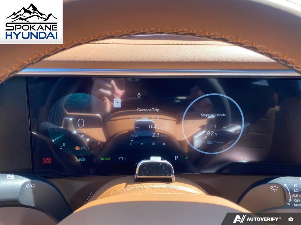 New 2026 ROBUST EMERALD HYUNDAI CALLIGRAPHY image 18