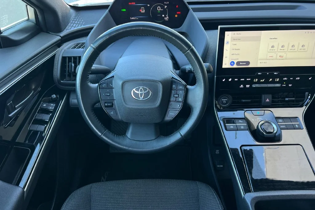 Certified Used 2023 Silver Toyota XLE image 17