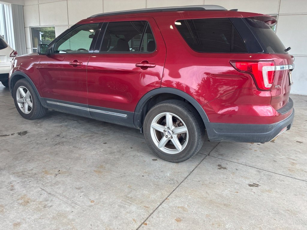 Used 2018 Ford Explorer XLT with VIN 1FM5K7D89JGA51512 for sale in Hoover, AL