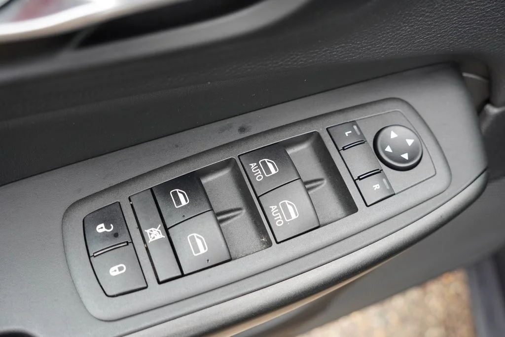 Certified Used 2022 Gray Jeep Trailhawk image 23